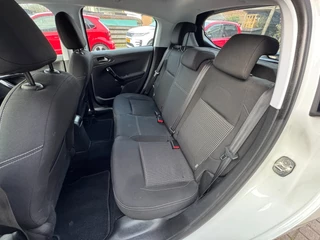 Peugeot 208 1.2 PureTech Allure / Navi / Cruise / Carplay / 57000 km !. / 29