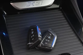 BMW X3 xDrive30e High Executive SOH 95% M Sport Keyless Head-Up / 43
