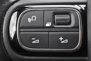 Citroën C3 PureTech 110 EAT6 Shine  .| Automaat | Navigatie | Camera achter | Parkeerhulp | / 18