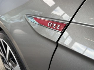 Volkswagen Polo 2.0 TSi 200pk GTi DSG 5-drs  SCHUIFDAK/BEATS/KEYLESS/CAMERA/DODEHOEK/1E EIGENAAR! / 61