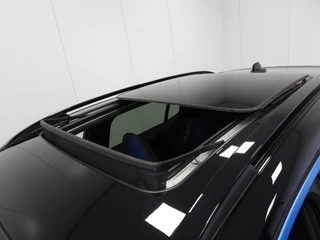 Lynk & Co 01 1.5 PHEV Plug-In ZWARTE HEMEL/360CAM/SCHUIFDAK/LED/20"LMV! / 41