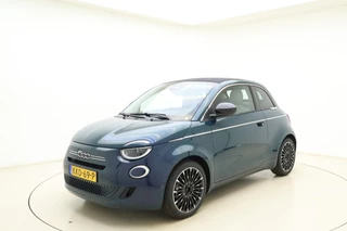 Fiat 500 1.0 Hybrid La Prima | Cabrio | Lederen bekleding | Keyless | Camera | Cruise control | Lichtmetalen velgen | Navigatie | Draadloze apple carplay/android auto | JBL audio