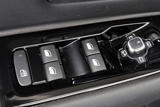 Citroen C5 X 1.6 Plug-in Hybrid 225 Shine Leder Stoel-Stuur-Voorruitverwarming / 35