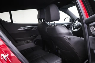 Alfa Romeo Tonale 1.5T Hybrid Edizione Speciale | LEDER / WINTER- PACK | STOELVENTILATIE | STUURVERWARMING | HARMAN  KARDON | 19" / 14