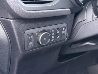 Ford Kuga 2.5 PHEV ST-Line X NIEUWE AUTO! | WINTERPACK | SNEL LEVERBAAR | BTW VERREKENBAAR / 24