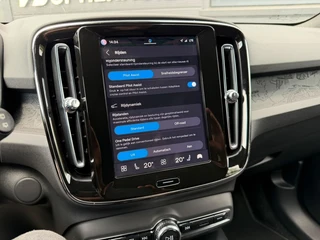 Volvo XC40 Extended Range Plus 82 kWh Camera | ACC | Keyless / 18