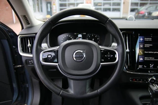 Volvo S90 2.0 T5 Momentum Business Pro / 25