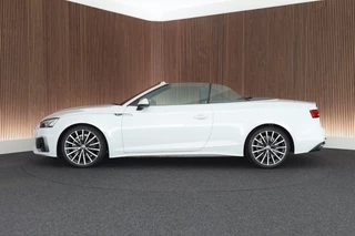 Audi A5 Cabriolet 35 TFSI 150pk S edition Nekverwarming Stoelverwarming Leder Virtual Cockpit Matrix Led 2x S-Line / 5