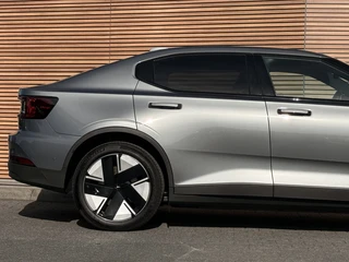 Polestar 2 Long Range Single Motor Prime 82 kWh / 37