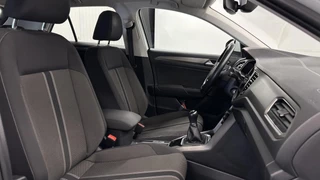 Volkswagen T-Roc 1.0 TSI Style Business CARPLAY NAVI ADAPTIEF CRUISE. / 5