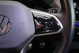 Volkswagen ID.4 First 204pk 77 kWh SOH 91% Leder Stoelverwarming Camera Navigatie / 18