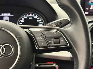 Audi Q2 30 TFSI Sport | Cruise control | Stoelverwarming | CarPlay | Camera | Parkeersensoren achter / 16