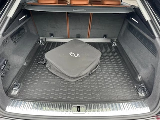 Audi Q8 55 TFSI QUATTRO * S-line * Panoramadak * Stoel koeling/verwarming * Stoel/spiegel memory * / 8