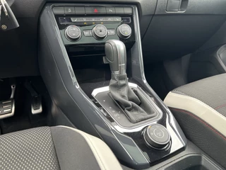 Volkswagen T-Roc 2.0 TSI 4Motion Sport  | Pano | ACC | LED |Camera | Trekhaak | Stoelverw. | / 31