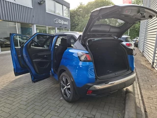 Peugeot 3008 SUV 1.6 HYbrid 225 EAT8 Automaat Road Trip Nav/Cam / 33
