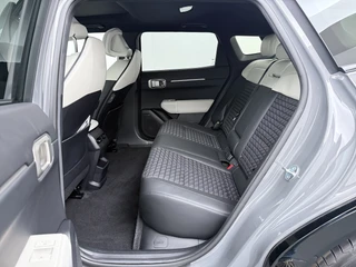 Kia EV4 Fastback GT-PlusLine 81.4 kWh  FULL OPTIONS - *DEMO* - Head-up Display - 360 Camera - Stoelverwarming/ventilatie - Glazen Schuif-/kanteldak - Elektrisch verstelbare voorstoelen - Dodehoekcamera - Fabrieksgarantie tot 2032 Direct leverbaar! / 34