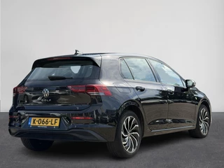 Volkswagen Golf 1.5 TSI Style | Pano | Navi | Winterpakket | ACC | Virtual Cockpit | PDC ( Vestiging - Nieuwegein ) / 2