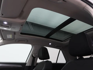Volkswagen T-Roc 1.5 TSi 150 Pk Automaat Style | Carplay | IQ.Light LED | Panoramadak | Virtual Cockpit | Adaptive Cruise | 17 Inch / 22
