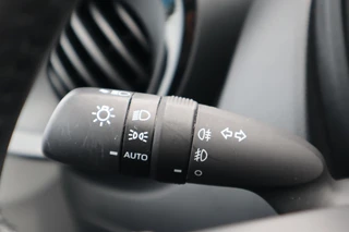 Toyota Aygo X PULSE APPLE/ANDROID 17''LM-VELGEN ALL-SEASON PRIVACY-GLASS CAMERA ADAP. CRUISE / 23