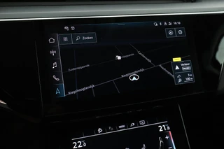 Audi Q8 e-tron 50 340pk quattro Advanced Edition 95 kWh SOH 91% Trekhaak Camera Sportstoelen Stoelverwarming / 21