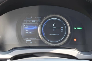 Lexus RC 300h F SPORT Line NL-AUTO CRUISE TRIPLE-LED STOELVENT BLIND-SPOT 19" LM-VELGEN / 25