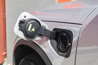 Volvo XC40 T4 Recharge Core Bright | Stoelverwarming | Trekhaak | Parkeercamera  | Keyless / 9