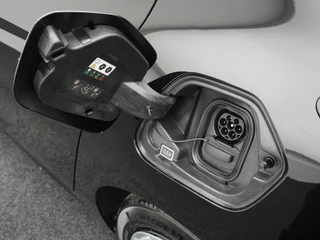 Opel Corsa-e Electric Edition 50 kWh | 3 Fase | Winterpakket | Private Lease 449,- p.m. | / 18