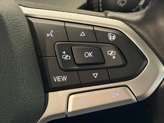 Volkswagen Golf 1.5 TSI Style | Pano | Navi | Winterpakket | ACC | Virtual Cockpit | PDC ( Vestiging - Nieuwegein ) / 18