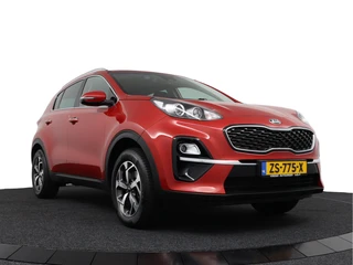 Kia Sportage 1.6 GDI DynamicLine  - Cruise Control - Climate Control - Lichtmetalen Velgen 17'' - Navigatie - Virenazekerheidspakket € 895,00 / 12