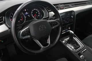 Volkswagen Passat Variant 1.5 TSI Elegance (Automaat) + Trekhaak / 18