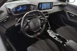 Peugeot e-2008 EV GT 50 kWh Achteruitrijcamera Apple Carplay Dodehoek LED Koplampen / 6