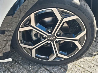 Kia Niro 1.6 GDi Hybrid ExecutiveLine |Leder |Schuifdak |HarmanKardon / 28