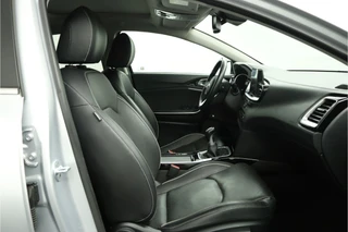Kia Ceed 1.4 T-GDi ExecutiveLine  - Panoramadak - Stoelverwarming/Verkoeling - Achteruitrijcamera - Trekhaak - All season Banden - Virena Zekerheidspakket t.w.v. €895,- / 34