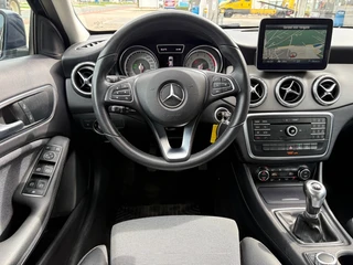 Mercedes-Benz GLA 200 Ambition Dealeronderhouden - Originele Trekhaak / 26