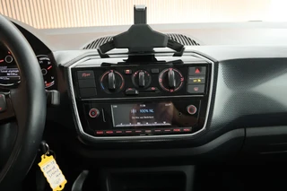 Volkswagen Up! 1.0 BMT 60pk move up! Airco Cruise Control Camera / 18