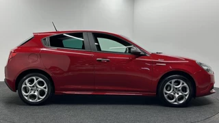 Alfa Romeo Giulietta 1.4 Turbo MultiAir Super AUTOMAAT ECC CRUISE NAVI. / 12