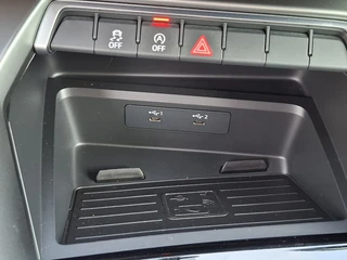 Audi A3 Sportback 30 TFSI S-line edition AUTOMAAT * Navigatie * Parkeersensoren * Audi Sound * / 29