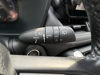 Toyota RAV4 2.5 Hybrid AWD Dynamic LM-VELGEN PARK-SENSOREN STOELVERW APPLE/ANDROID AD-CRUISE CAMERA DAB+ / 26