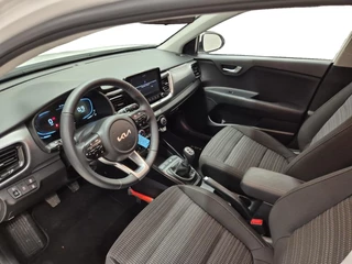Kia Stonic 1.0 T-GDi MHEV DynamicLine | Cruise Control | Climate Control | Navigatie | Camera | LM Velgen | / 12