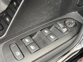 Peugeot 2008 PureTech 110 GT-line  | Trekhaak | Carplay/Android Auto | Panoramadak | / 25