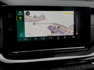 Skoda Octavia Combi 1.4 TSI iV PHEV Sportline Business | 98 % SOH | Trekhaak | NL-Auto | Winter Pack | Adaptive Cruise / 17