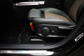 Mercedes-Benz EQB 250+ Electric Art 71 kWh | 7 PERSOONS | PANORAMADAK | DAB | APPLE | CAMERA / 33