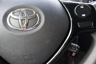 Toyota Aygo 1.0 VVT-i x-fun NL-AUTO AIRCO / 10
