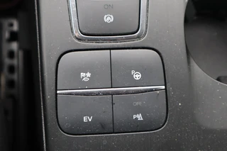 Ford Kuga 2.5 PHEV ST-LINE AFN-TREKHAAK BLISS WINTERPACK P-SENSOREN KEYLESS 360-CAM ADAP-CRUISE LED / 37