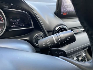 Mazda CX-3 2.0 SkyActiv-G 120 GT-M AUT  | navigatie | trekhaak | leder interieur | head up display | camera | apple carplay / 33