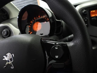 Peugeot 108 1.0 e-VTi Active Premium / 12