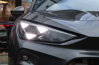 CUPRA Terramar 1.5 TSI e-Hybrid Advanced  Matrix LED/Keyless/Camera/Sfeer/ACC/20"/Trekhaak wegkl. / 38