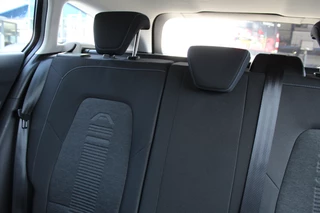 Ford Focus Wagon 1.0 EcoBoost Active Business | Trekhaak | Cruise Control | Winter Pack / 28