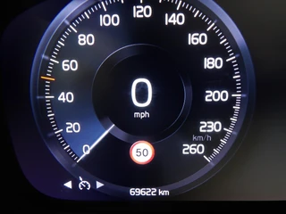 Volvo XC40 T4 Twin Engine 211pk Geartronic Inscription Expression / 17