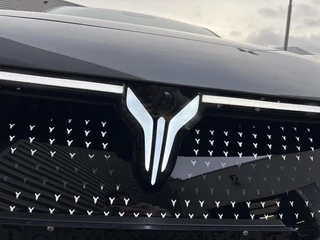 Voyah Courage Business Edition 80 kWh / 33